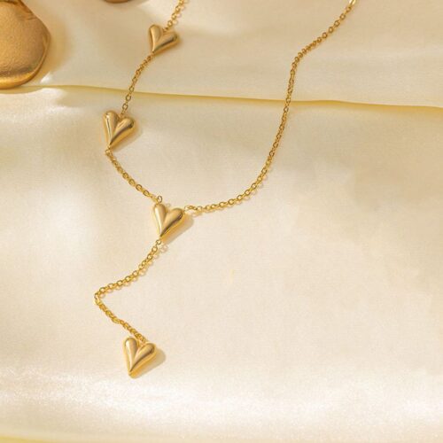 heart charm neckpiece