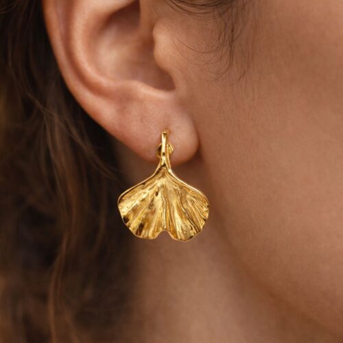 Leaf drops earrings