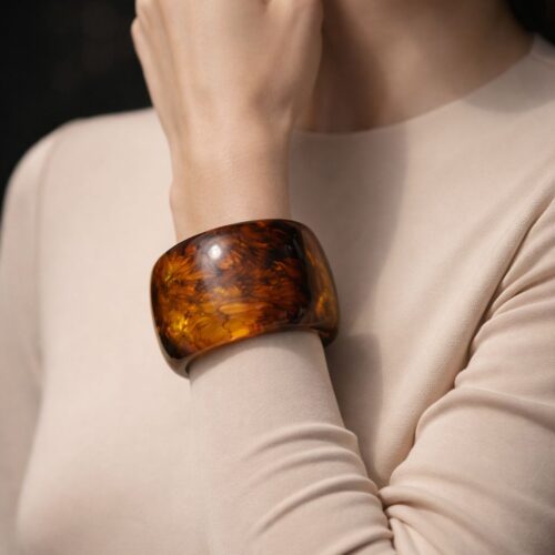 Resin bangle