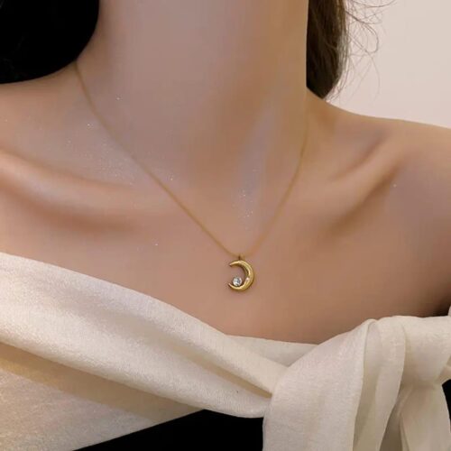 Half Moon pendant