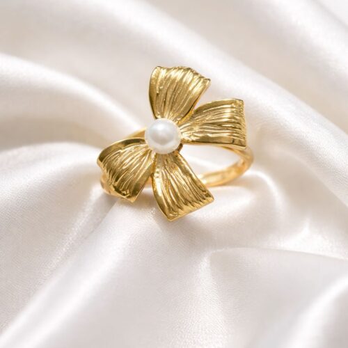 Eternal Pearl Petal Ring